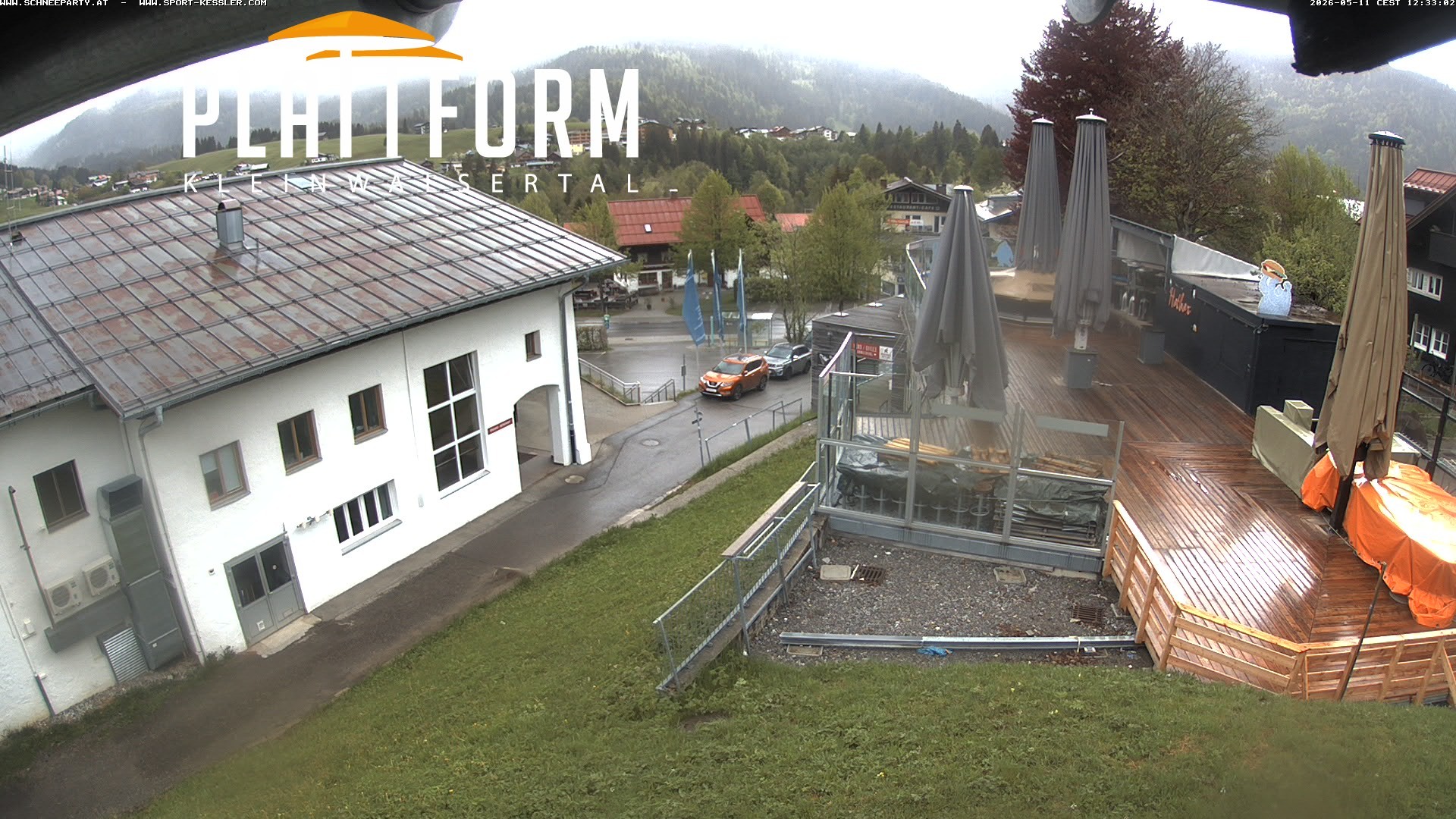 Archived image Webcam Bar at Riezlern