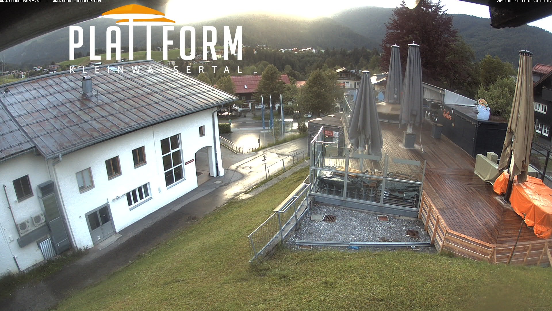 Archived image Webcam Bar at Riezlern