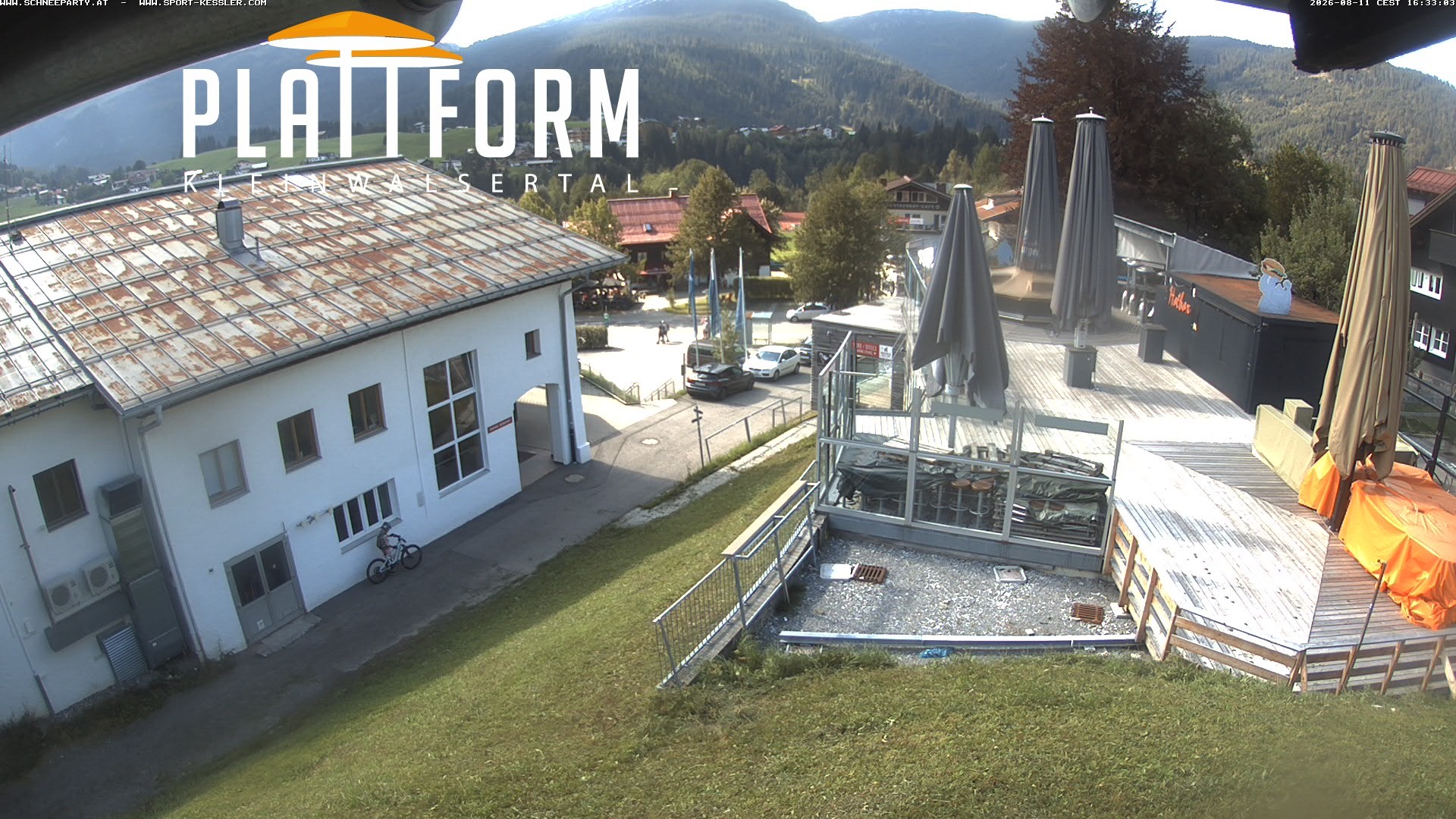 Archived image Webcam Bar at Riezlern
