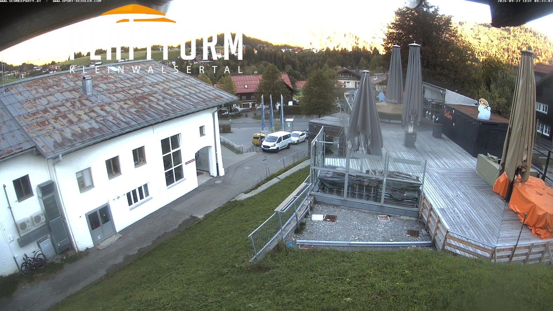 Archived image Webcam Bar at Riezlern
