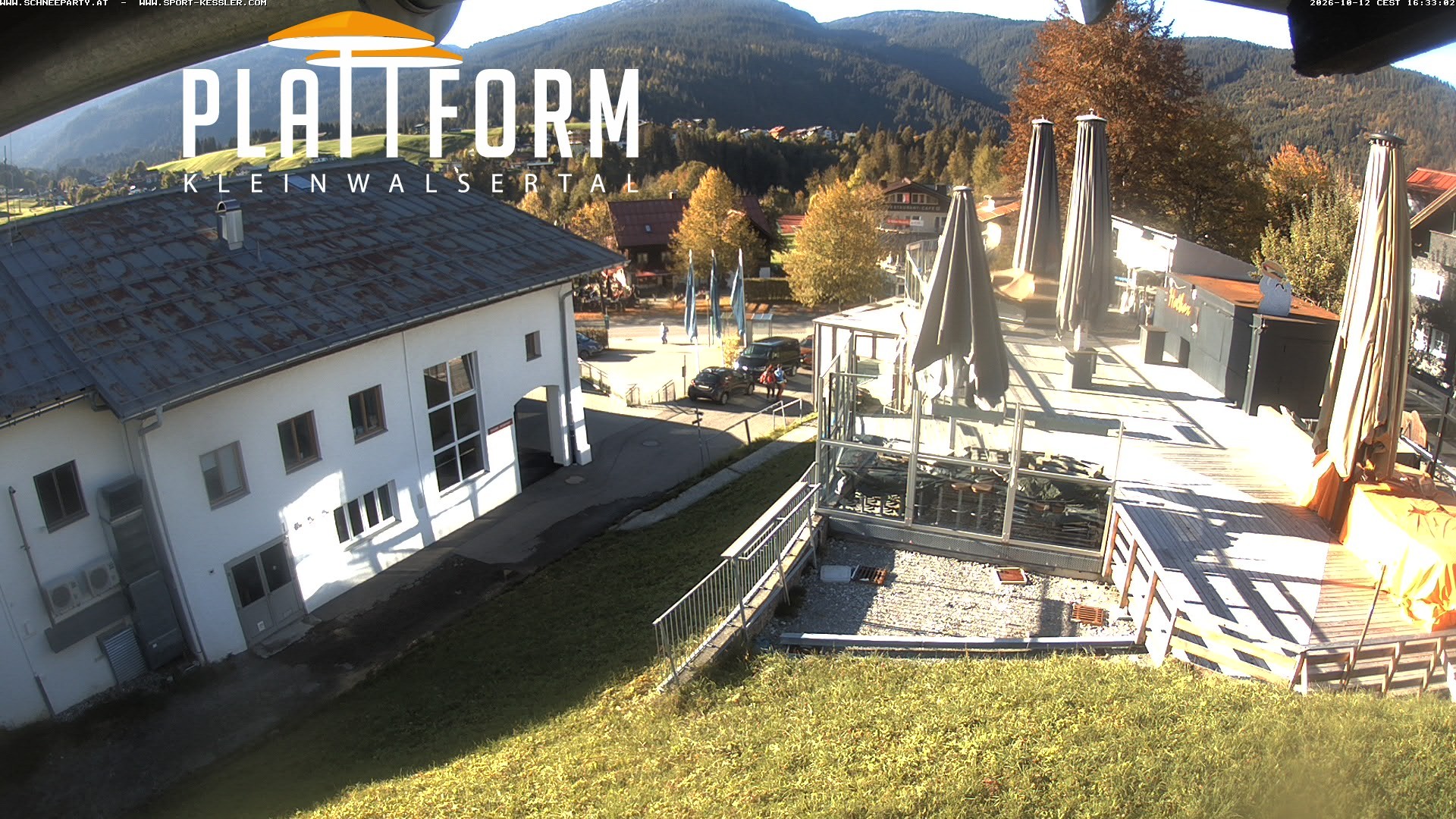 Archived image Webcam Bar at Riezlern