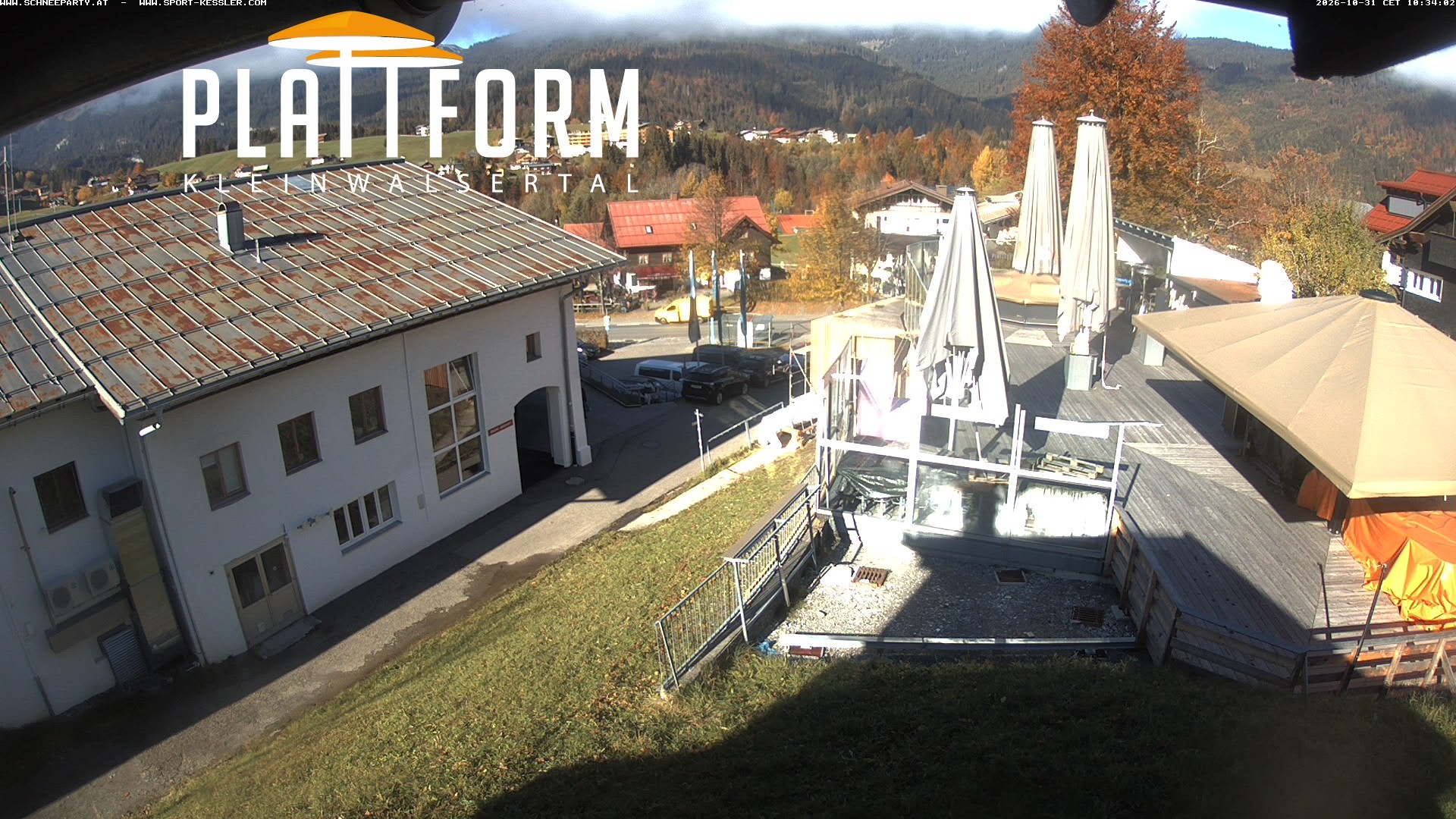 Archived image Webcam Bar at Riezlern