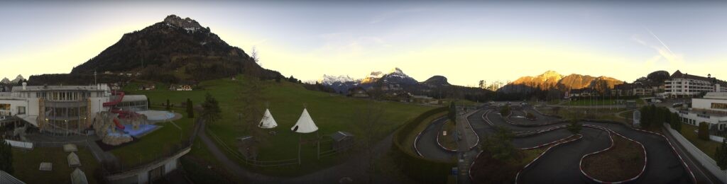 Archived image Webcam Morschach: Swiss Holiday Park