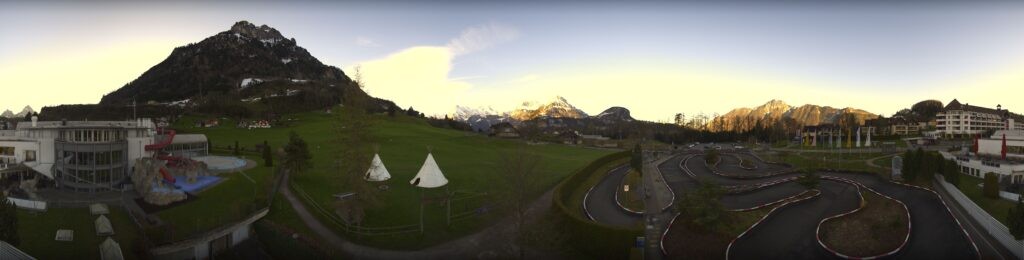Archived image Webcam Morschach: Swiss Holiday Park