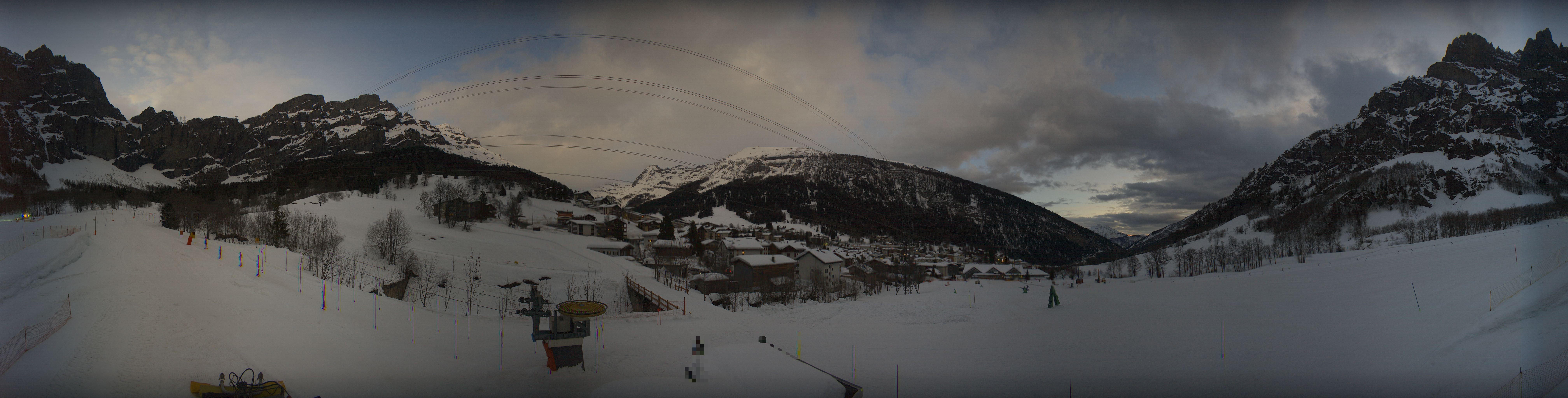 Archiv Foto Webcam Sportarena Leukerbad