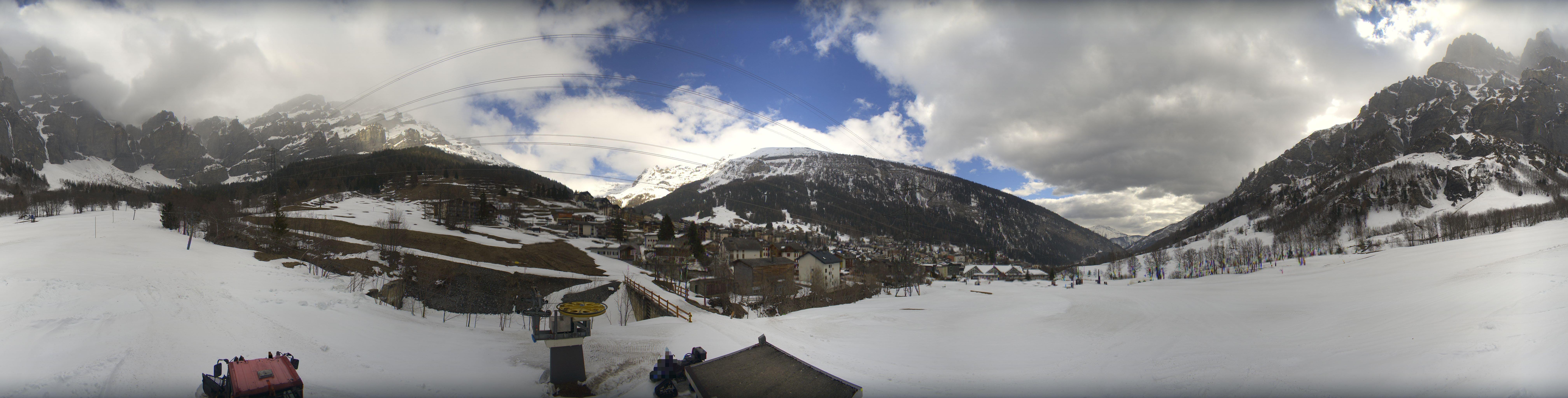 Archiv Foto Webcam Sportarena Leukerbad