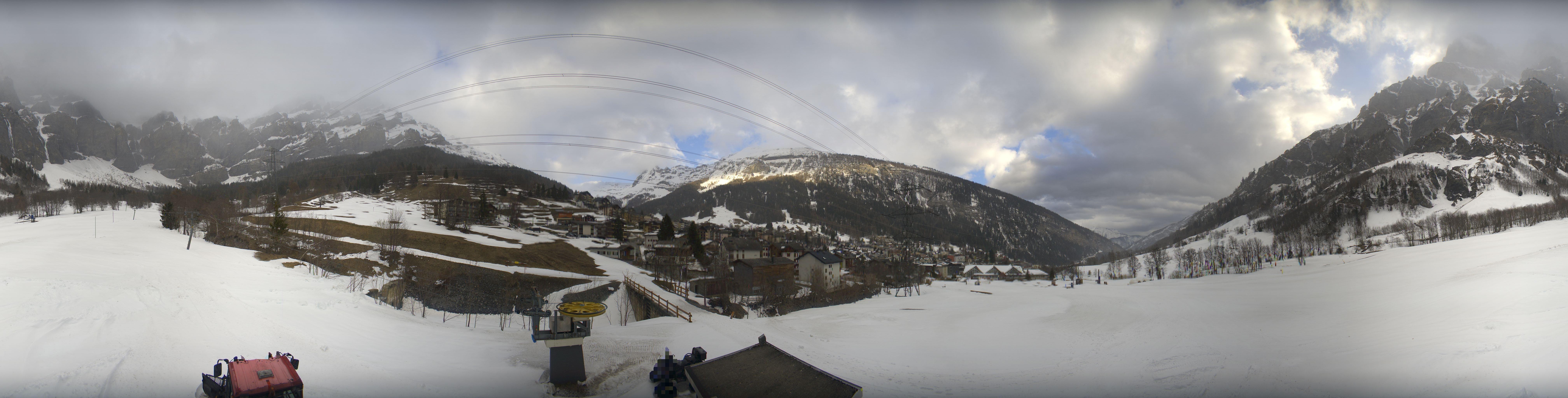 Archiv Foto Webcam Sportarena Leukerbad