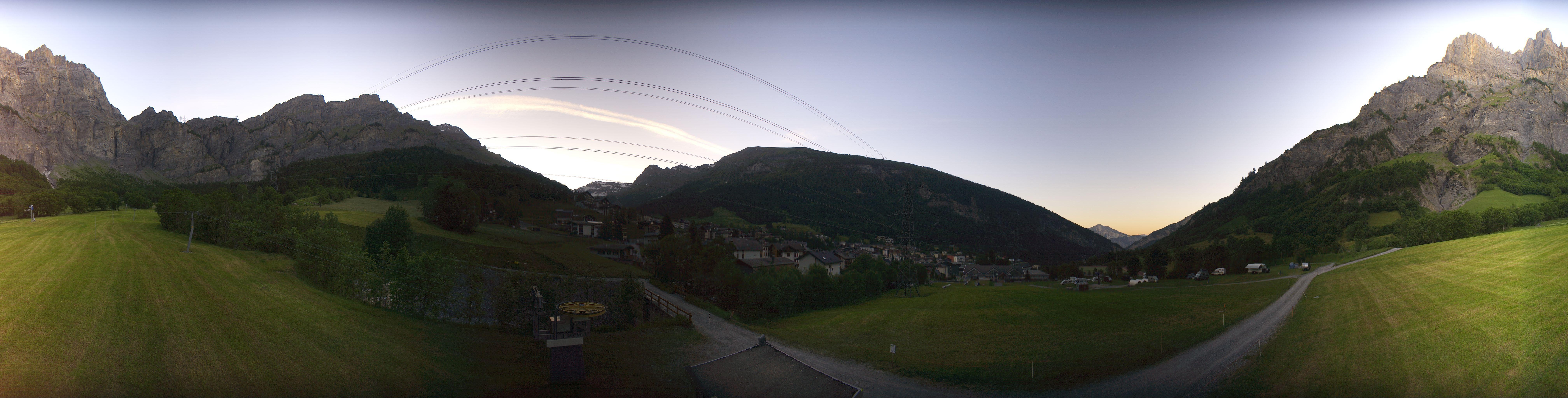 Archived image Webcam sports arena Leukerbad