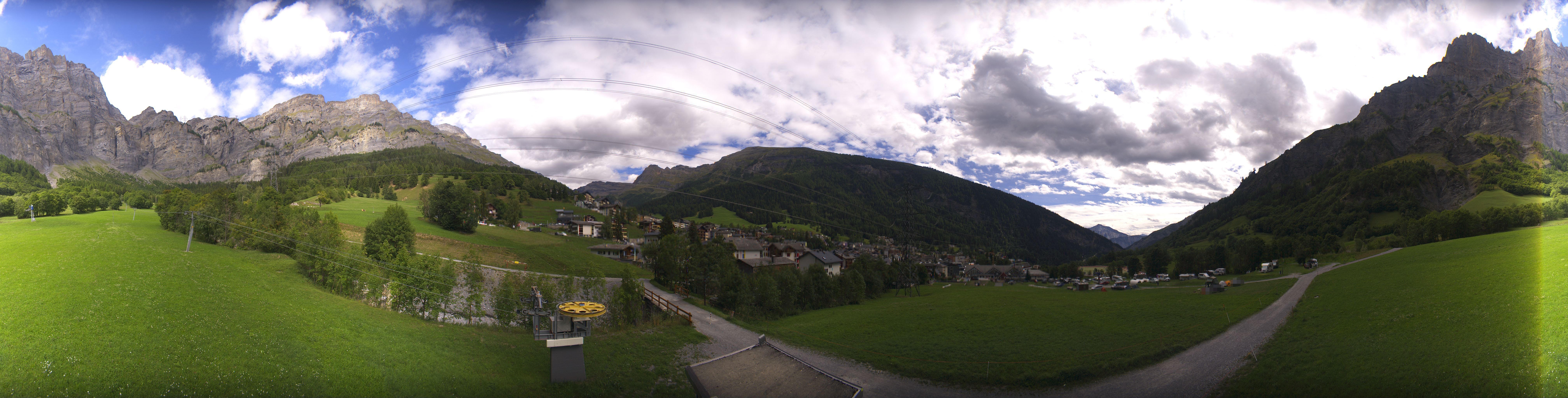 Archived image Webcam sports arena Leukerbad