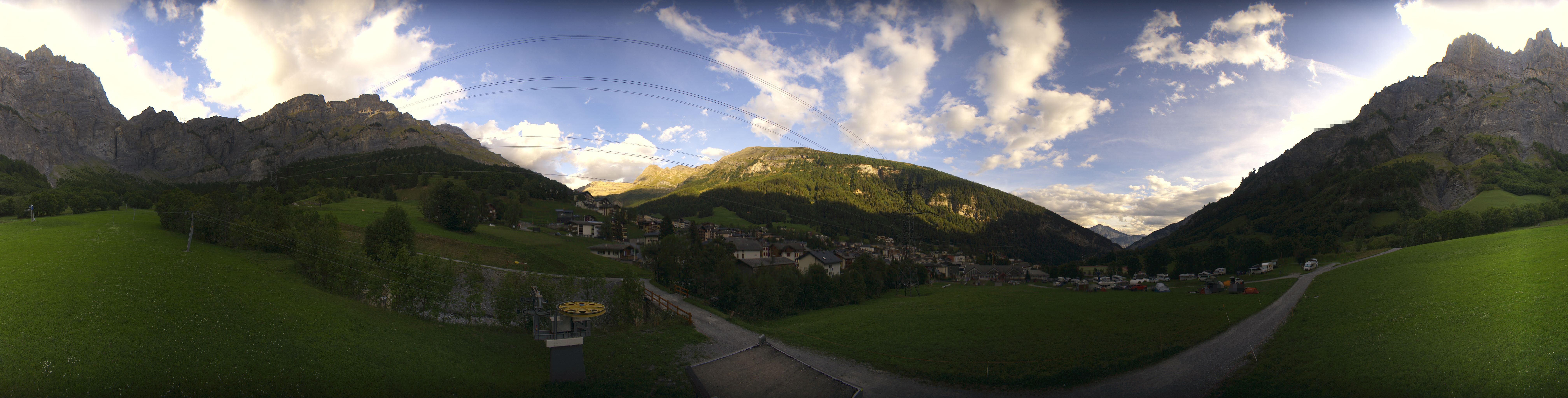 Archived image Webcam sports arena Leukerbad