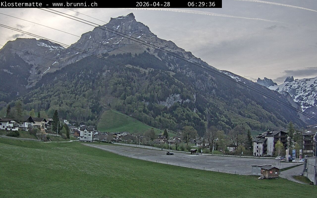 Archived image Webcam Engelberg: Brunni cable car