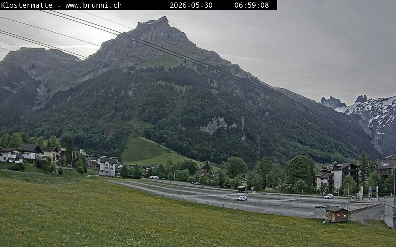 Archived image Webcam Engelberg: Brunni cable car
