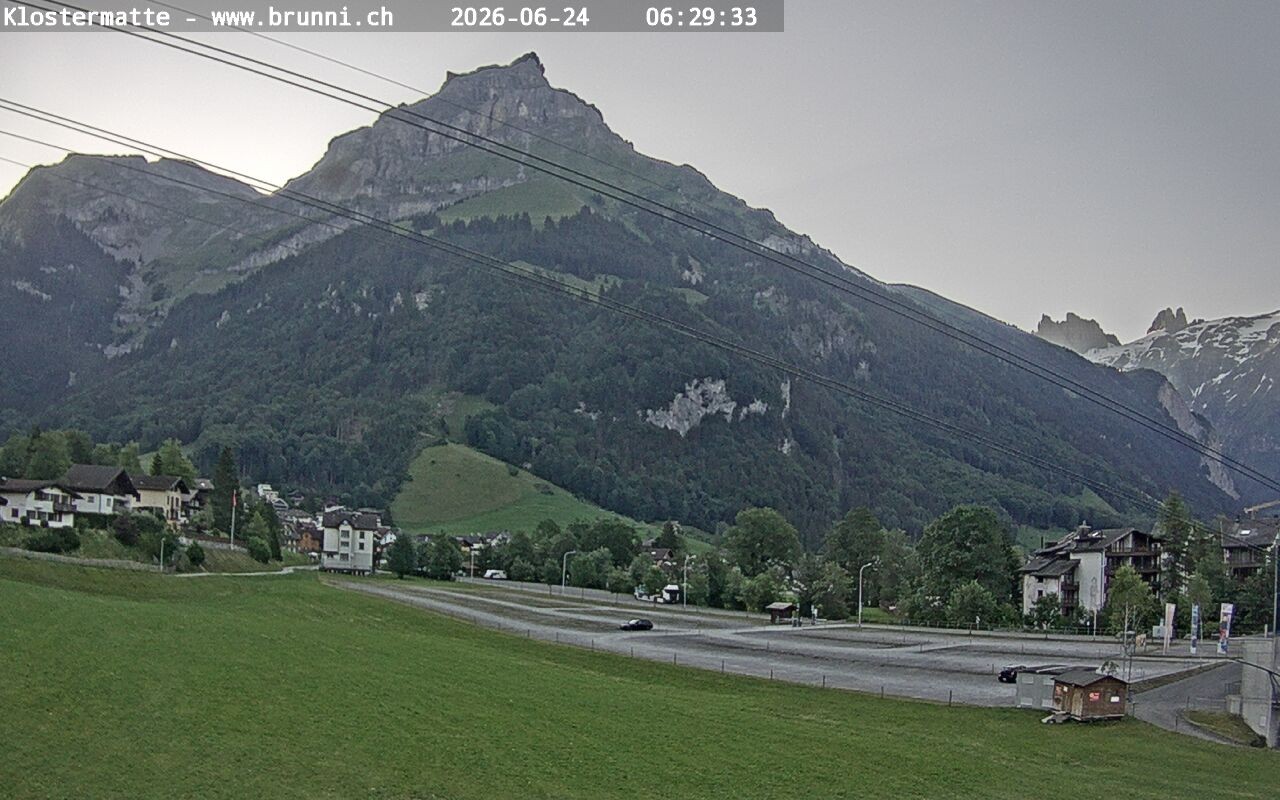 Archived image Webcam Engelberg: Brunni cable car