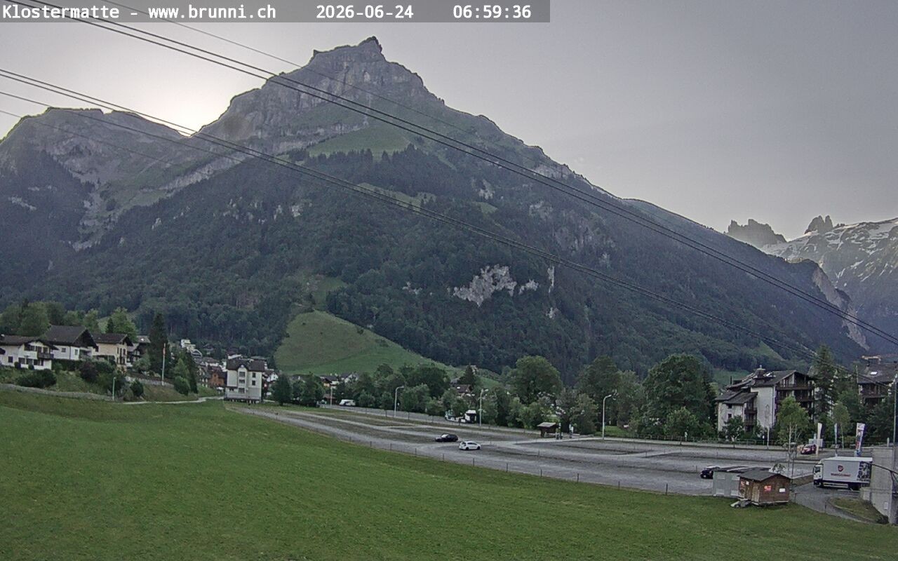 Archived image Webcam Engelberg: Brunni cable car