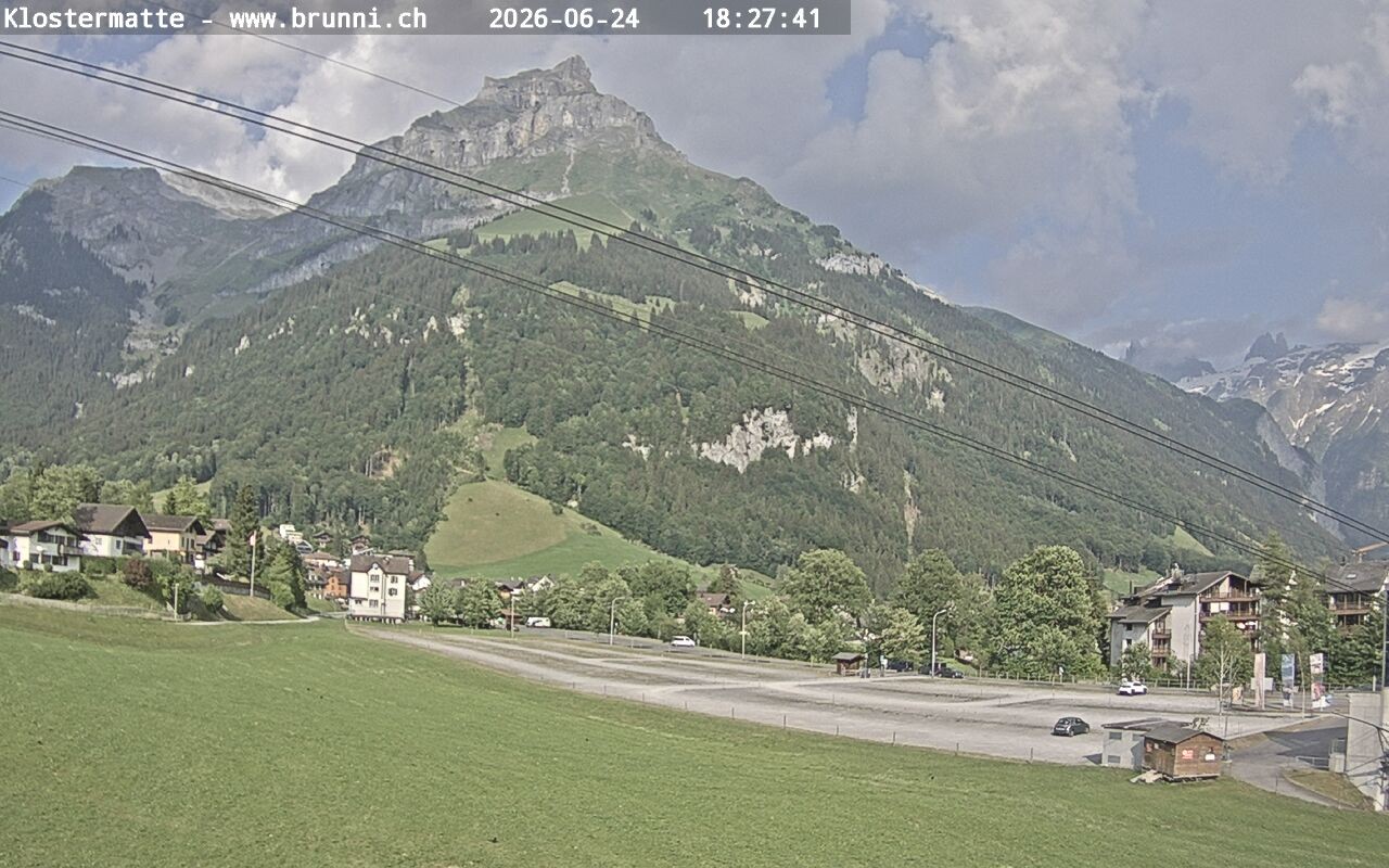 Archived image Webcam Engelberg: Brunni cable car