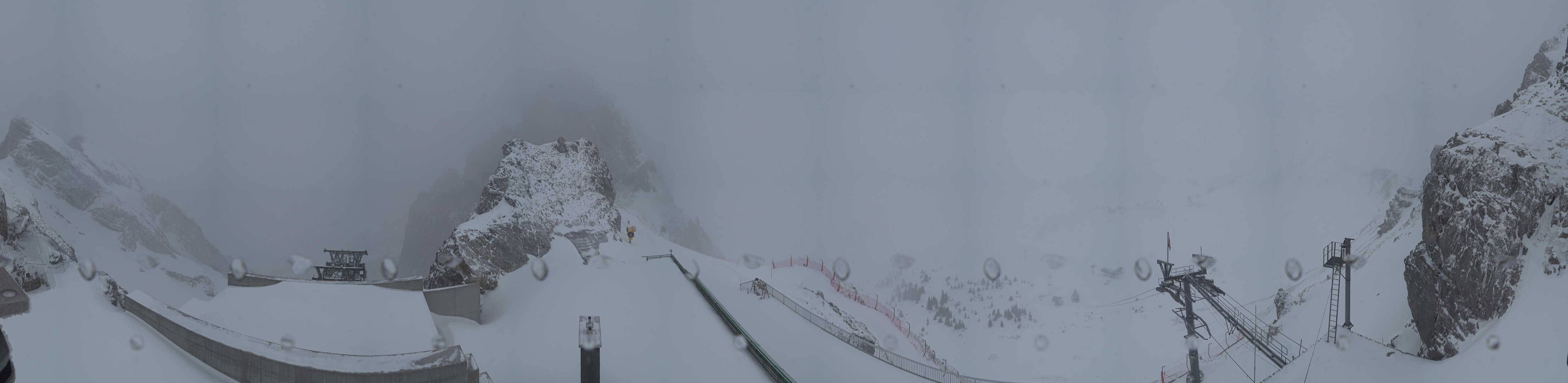 Archiv Foto Webcam La Videmanette (2.151 m)