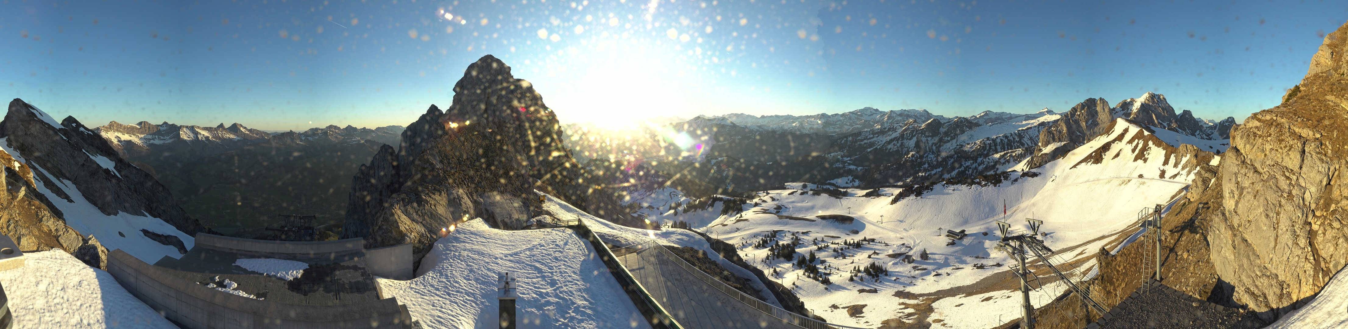 Archiv Foto Webcam La Videmanette (2.151 m)