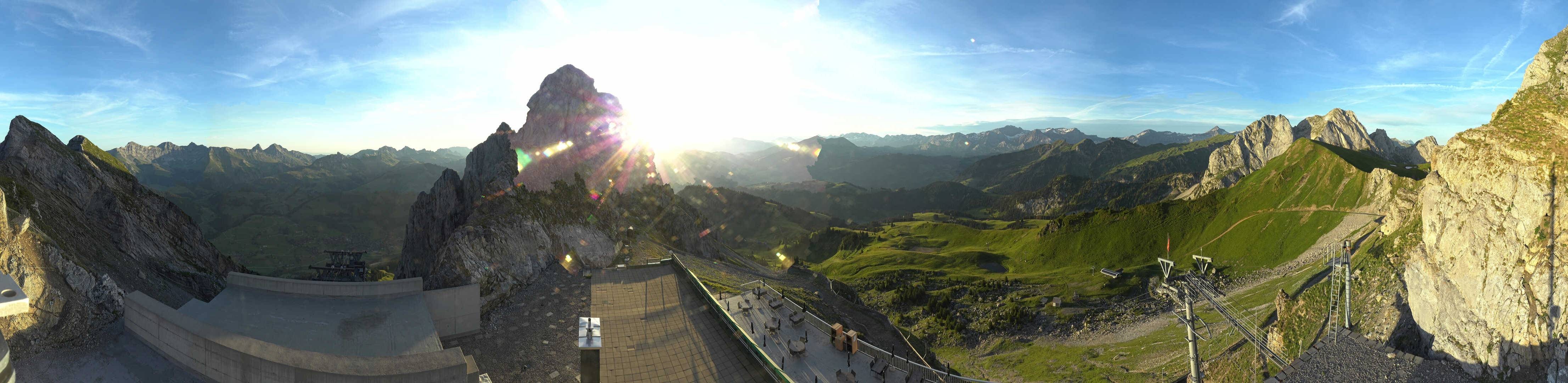 Archiv Foto Webcam La Videmanette (2.151 m)