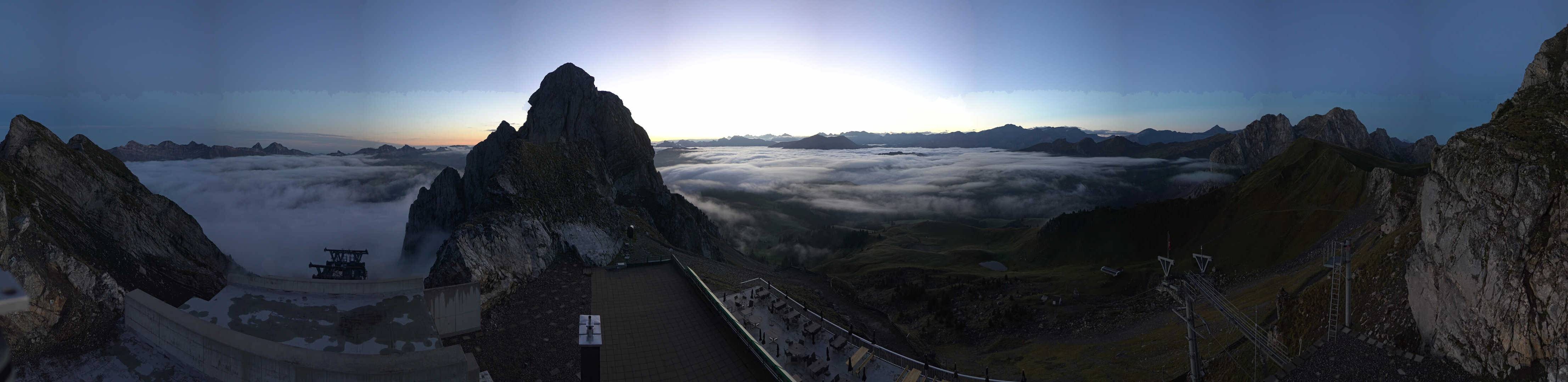 Archiv Foto Webcam La Videmanette (2.151 m)