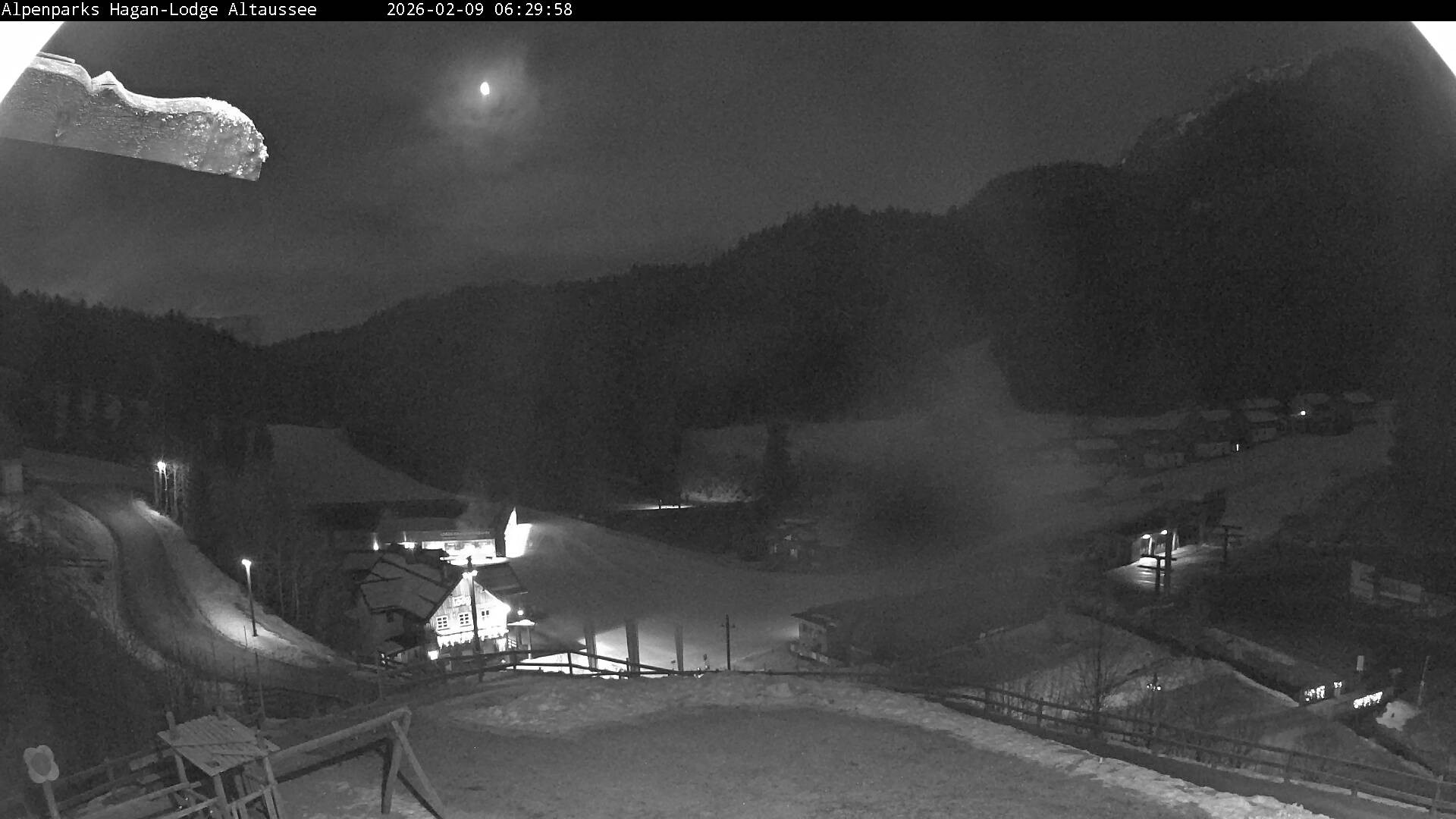 Archived image Webcam Altaussee: Hagan Lodge