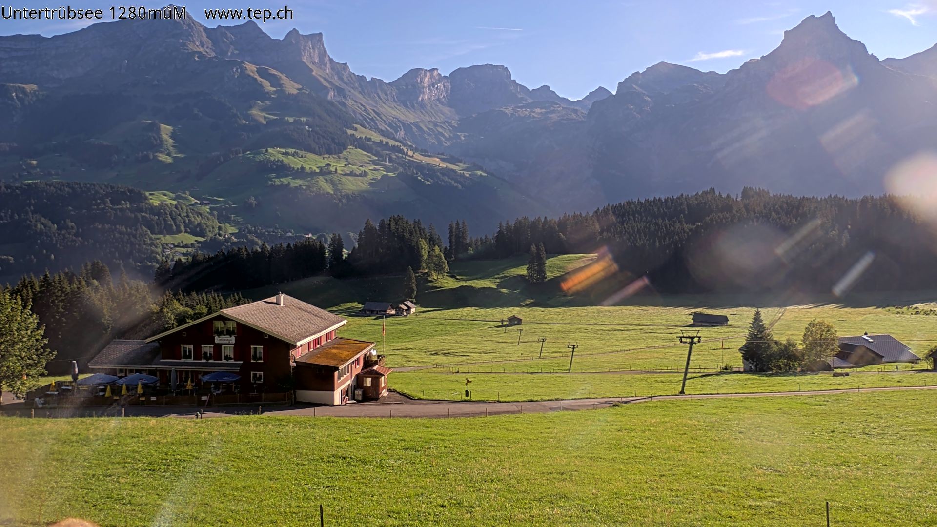 Archived image Webcam Engelberg/Titlis: mountain restaurant Untertrübsee