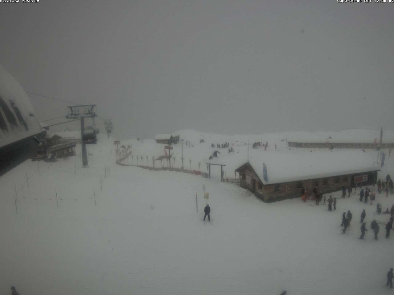 Archiv Foto Webcam Bergstation Gondel Blatten-Chiematte