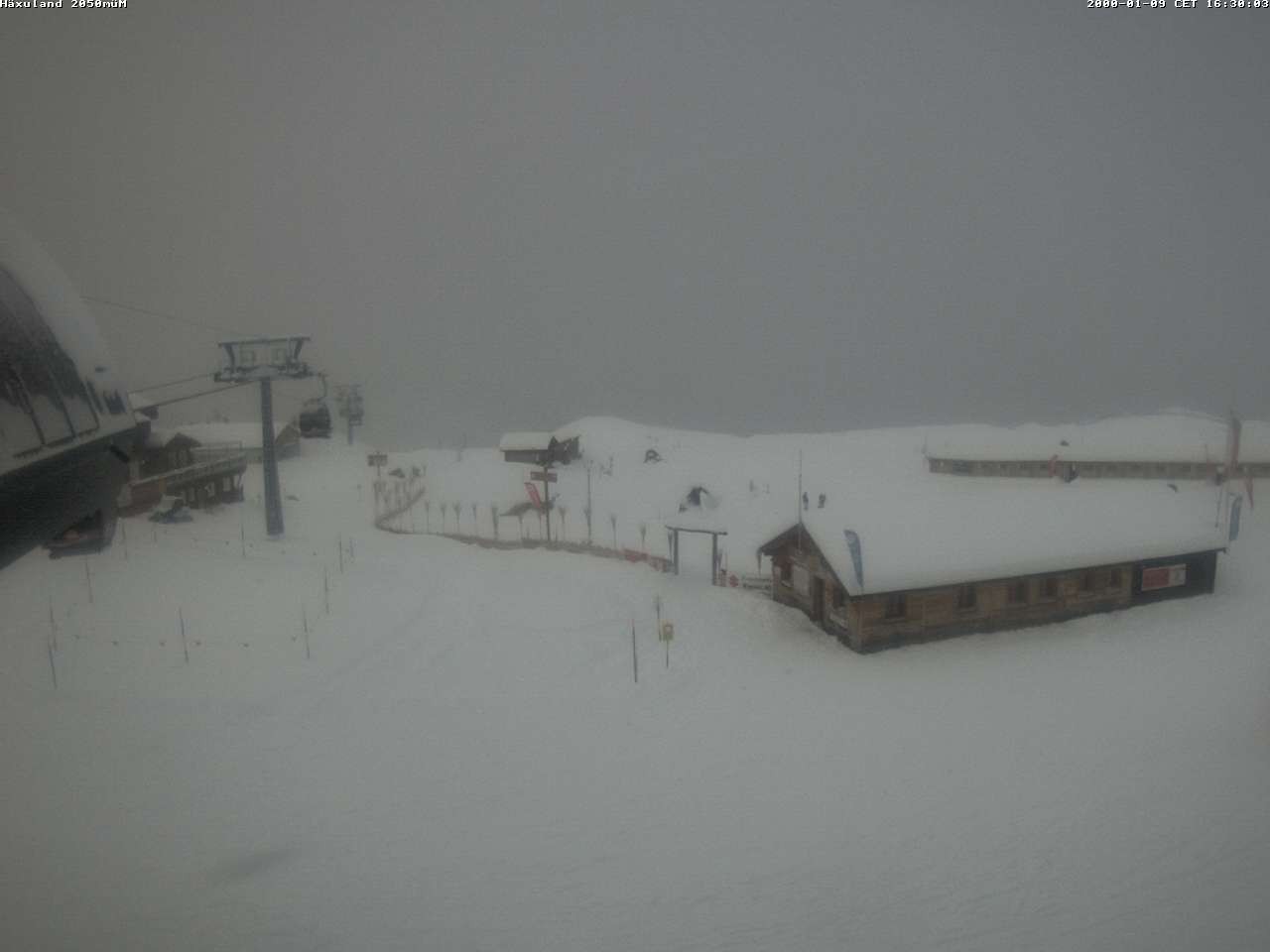 Archiv Foto Webcam Bergstation Gondel Blatten-Chiematte