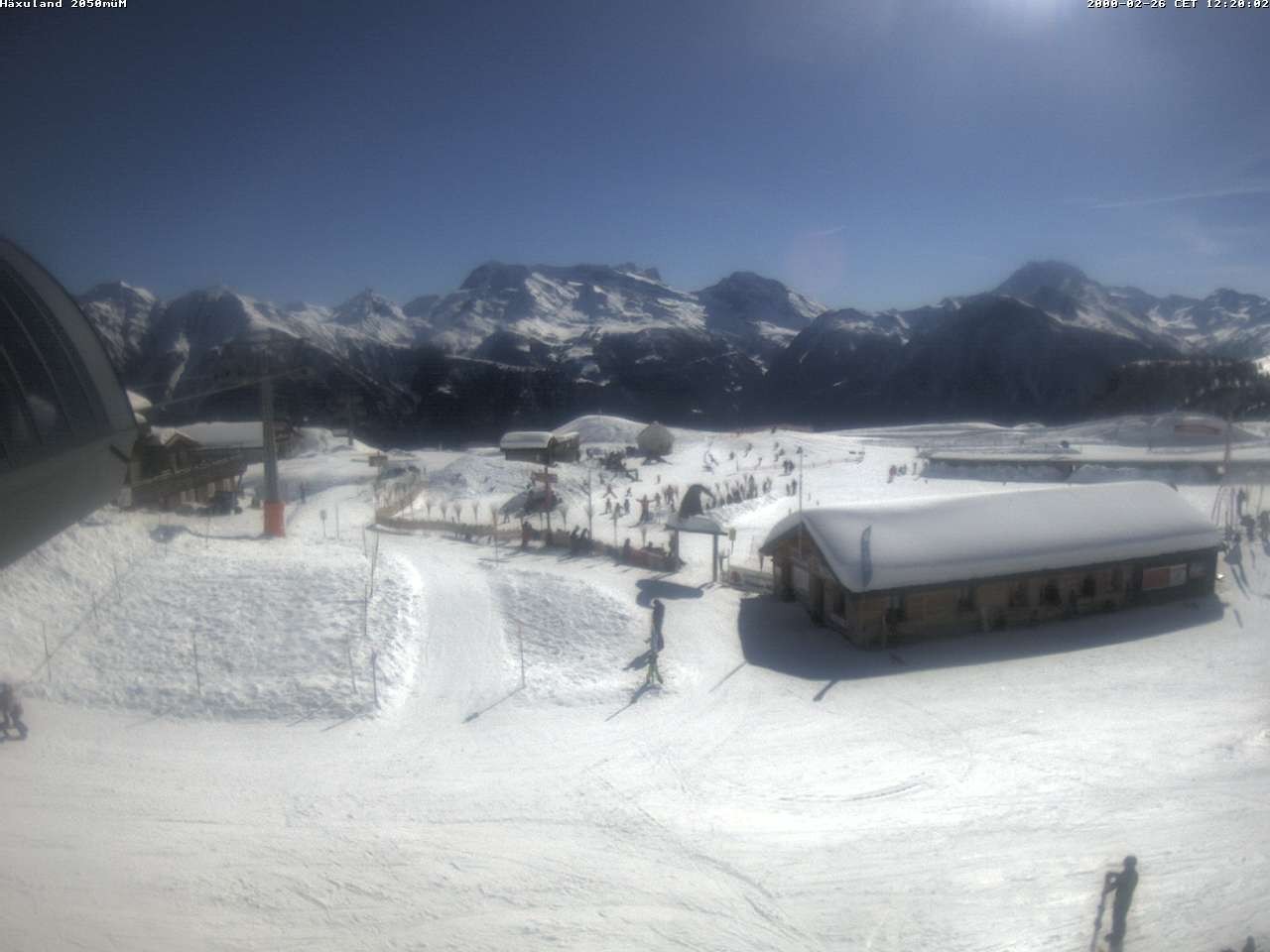 Archived image Webcam Top station gondola Blatten-Chiematte