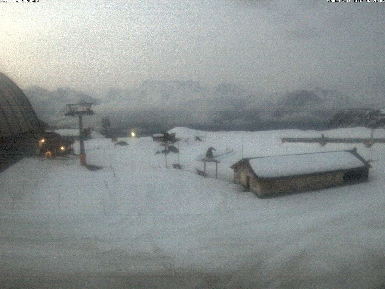 Archived image Webcam Top station gondola Blatten-Chiematte