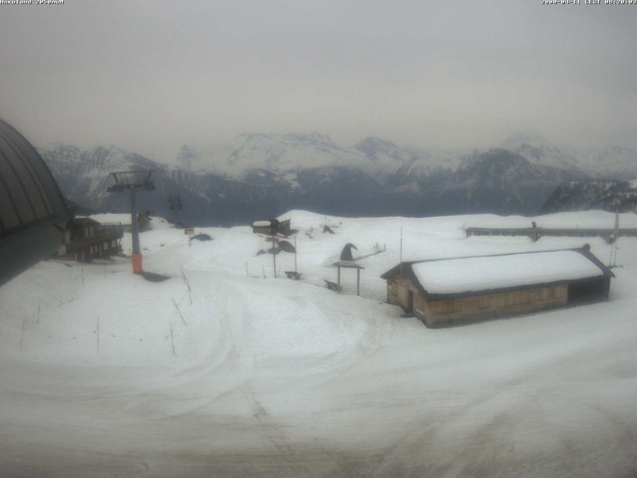 Archived image Webcam Top station gondola Blatten-Chiematte