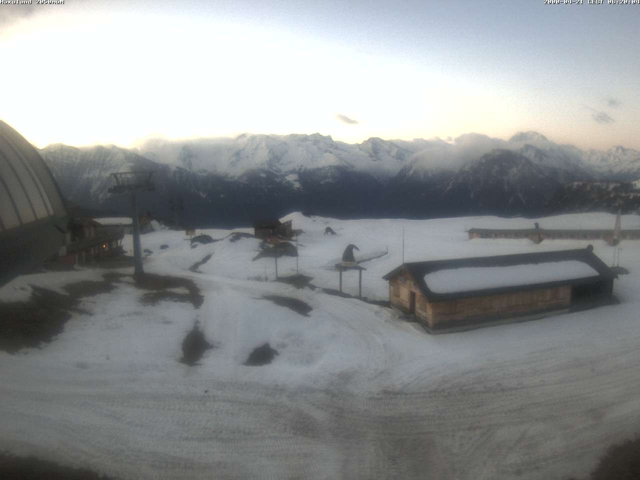 Archiv Foto Webcam Bergstation Gondel Blatten-Chiematte