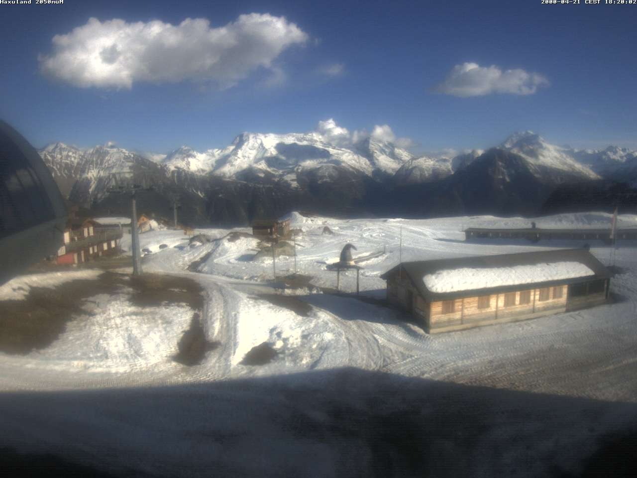 Archiv Foto Webcam Bergstation Gondel Blatten-Chiematte