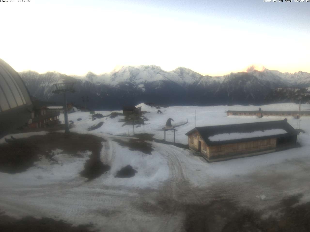 Archiv Foto Webcam Bergstation Gondel Blatten-Chiematte