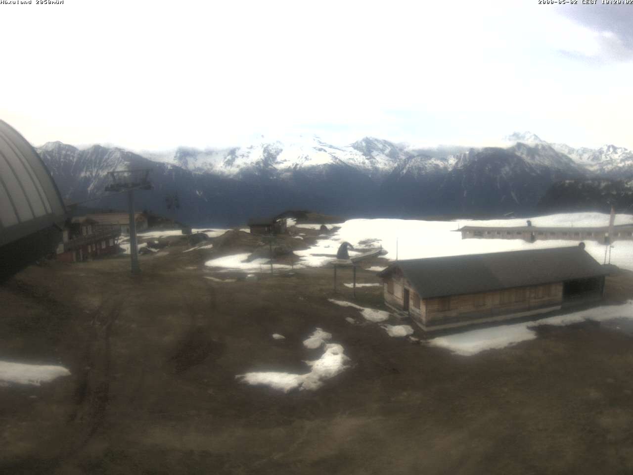 Archived image Webcam Top station gondola Blatten-Chiematte