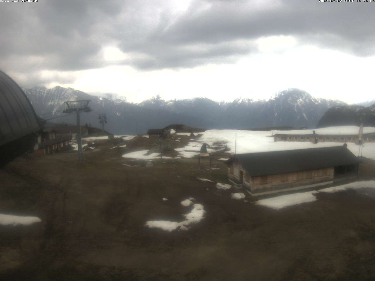 Archived image Webcam Top station gondola Blatten-Chiematte
