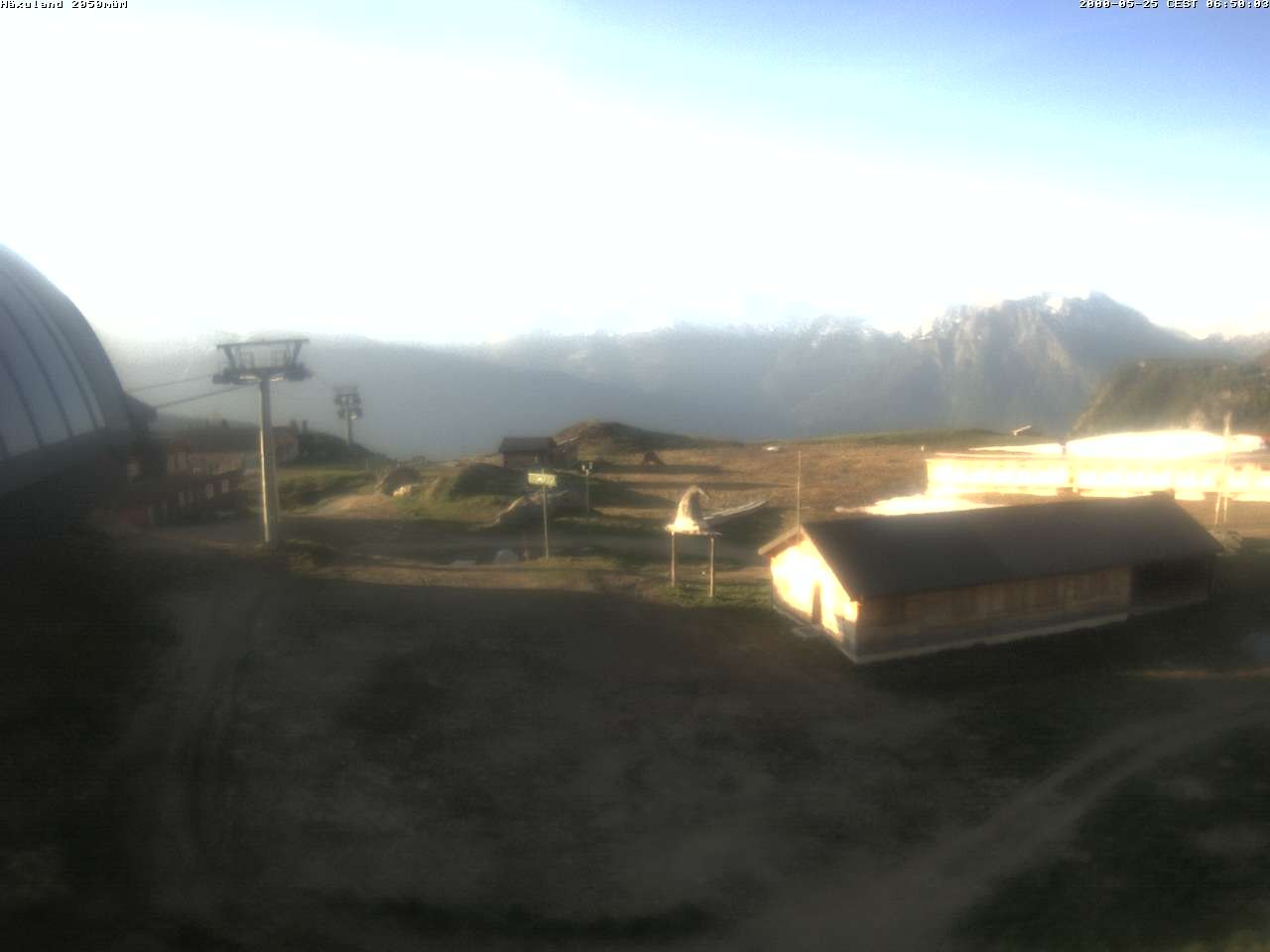 Archived image Webcam Top station gondola Blatten-Chiematte