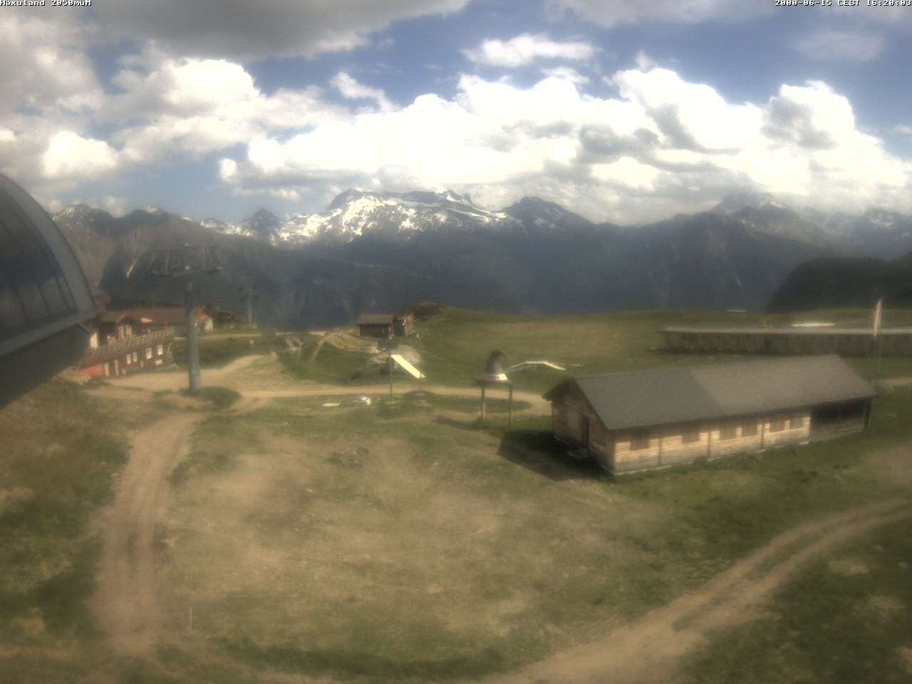 Archiv Foto Webcam Bergstation Gondel Blatten-Chiematte
