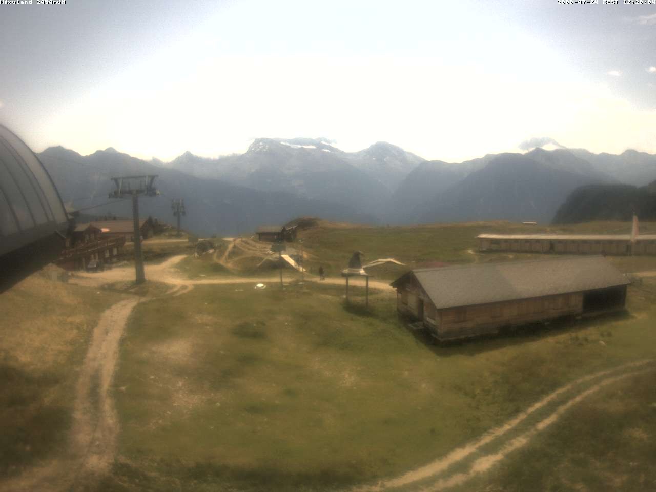 Archiv Foto Webcam Bergstation Gondel Blatten-Chiematte