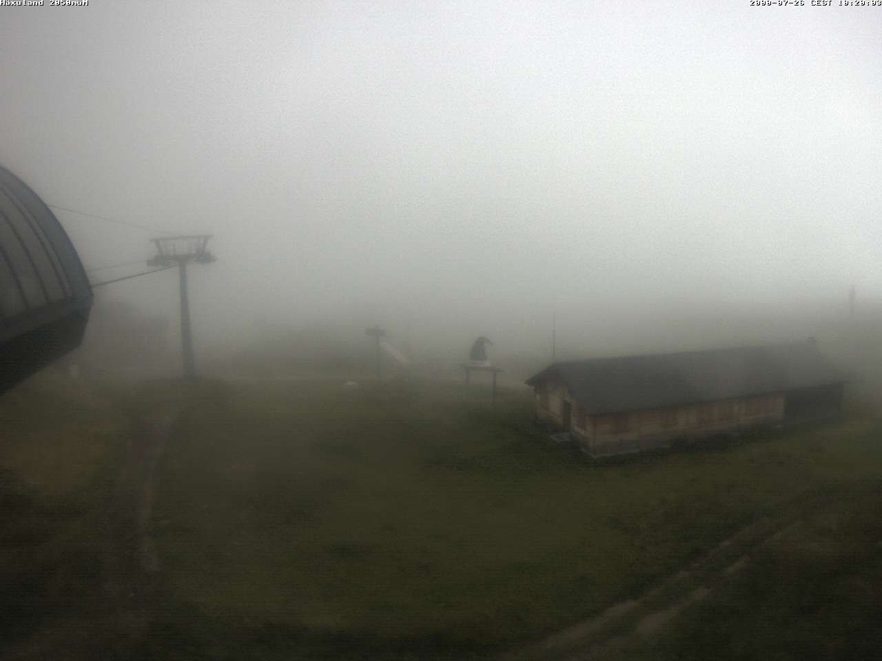 Archived image Webcam Top station gondola Blatten-Chiematte