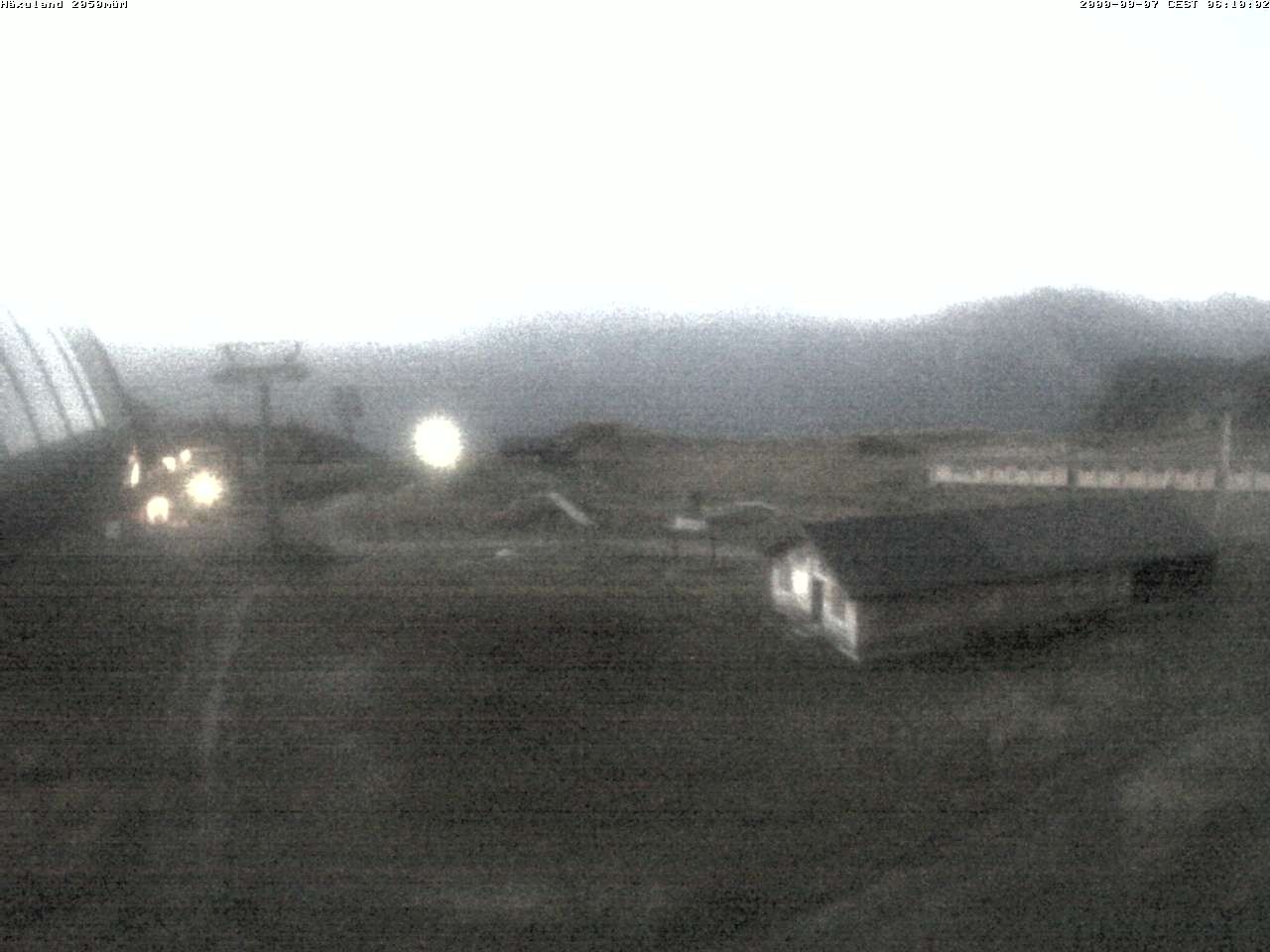 Archived image Webcam Top station gondola Blatten-Chiematte