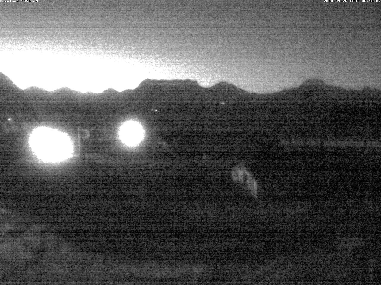 Archiv Foto Webcam Bergstation Gondel Blatten-Chiematte