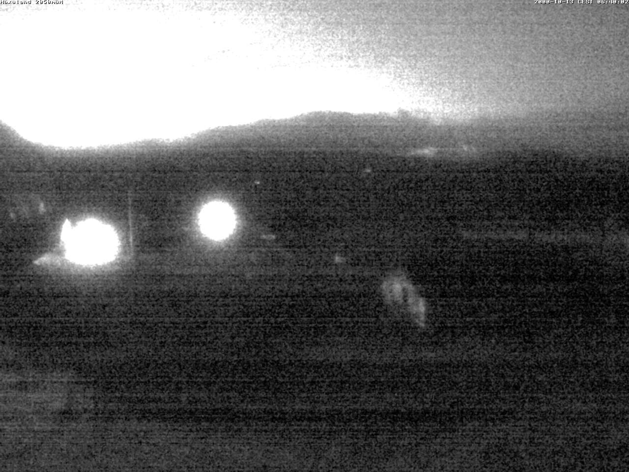 Archived image Webcam Top station gondola Blatten-Chiematte