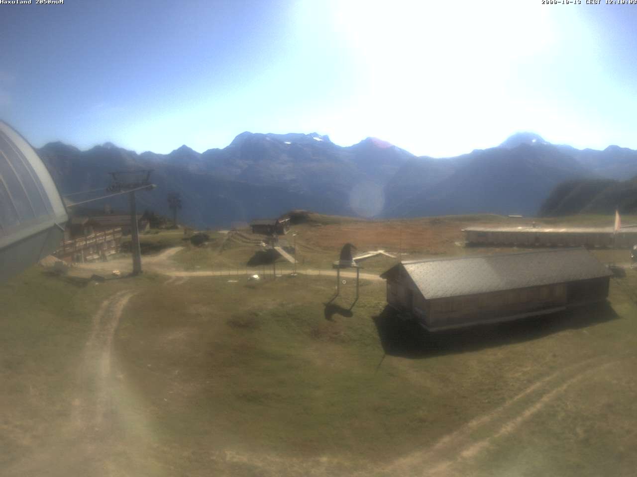 Archived image Webcam Top station gondola Blatten-Chiematte