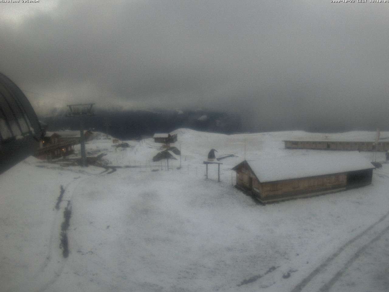 Archived image Webcam Top station gondola Blatten-Chiematte