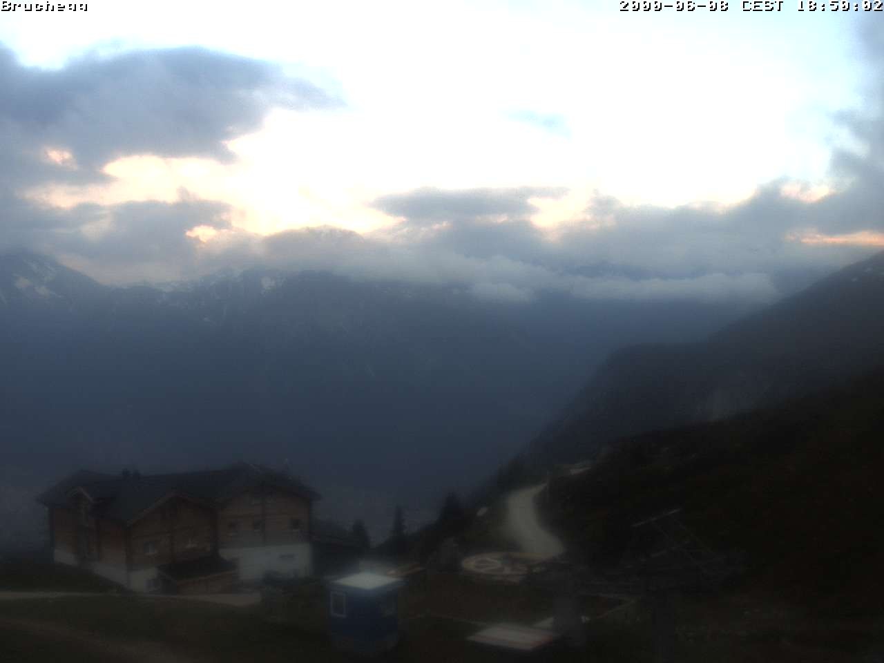 Archived image Webcam Bruchegg (2.130 m / 6988 ft)