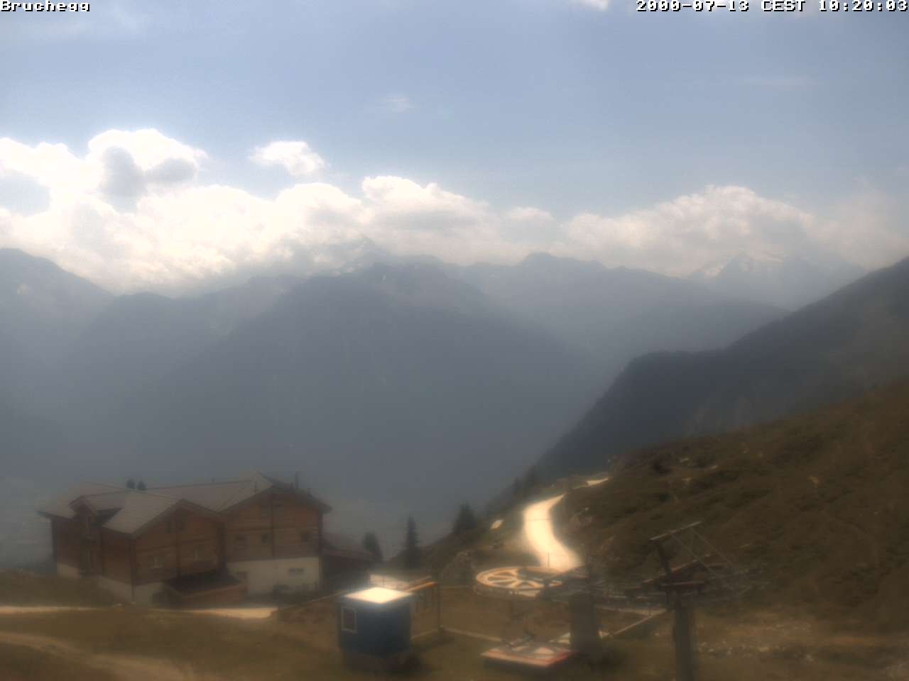 Archived image Webcam Bruchegg (2.130 m / 6988 ft)