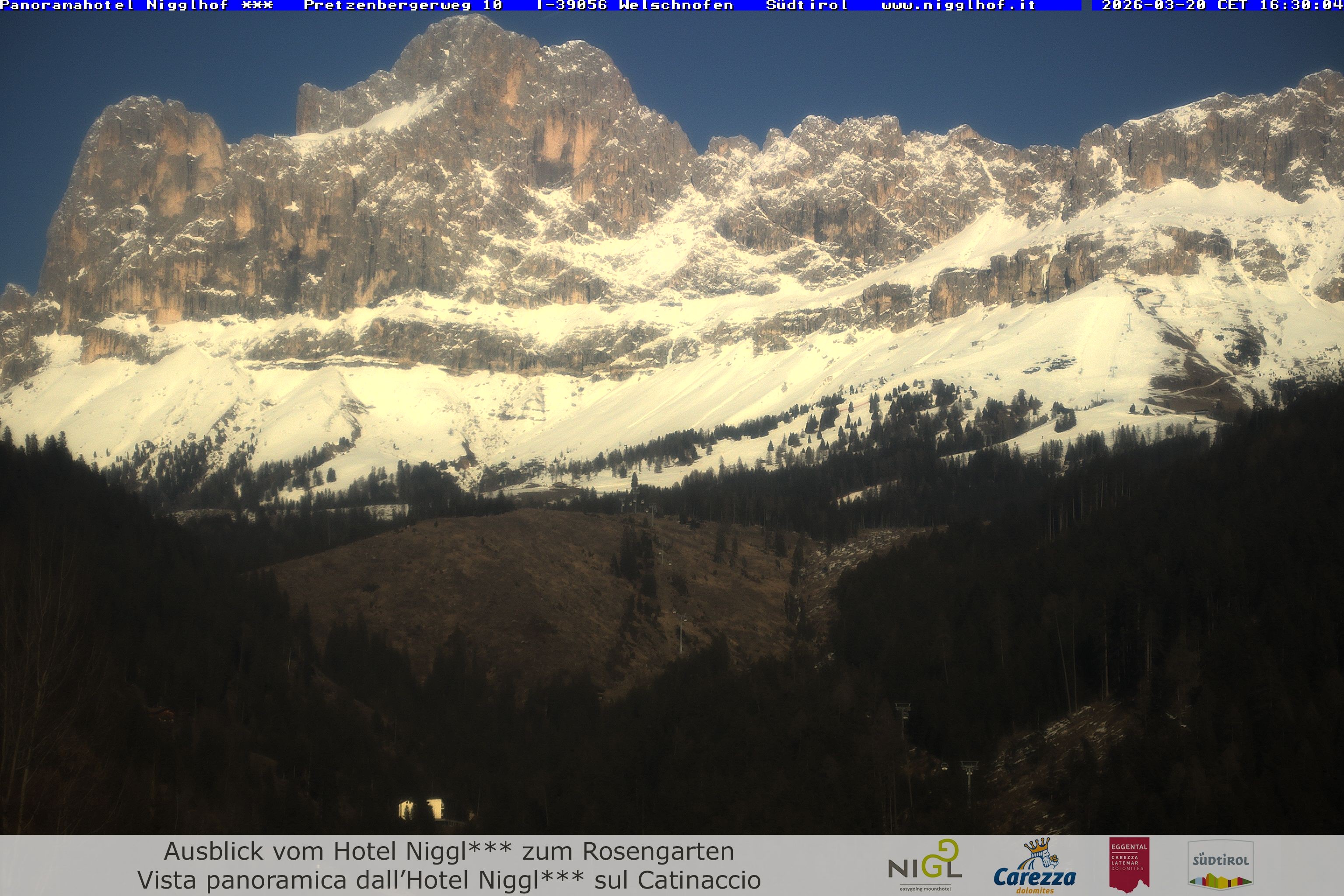 Archived image Webcam Welschnofen: Hotel Nigglhof