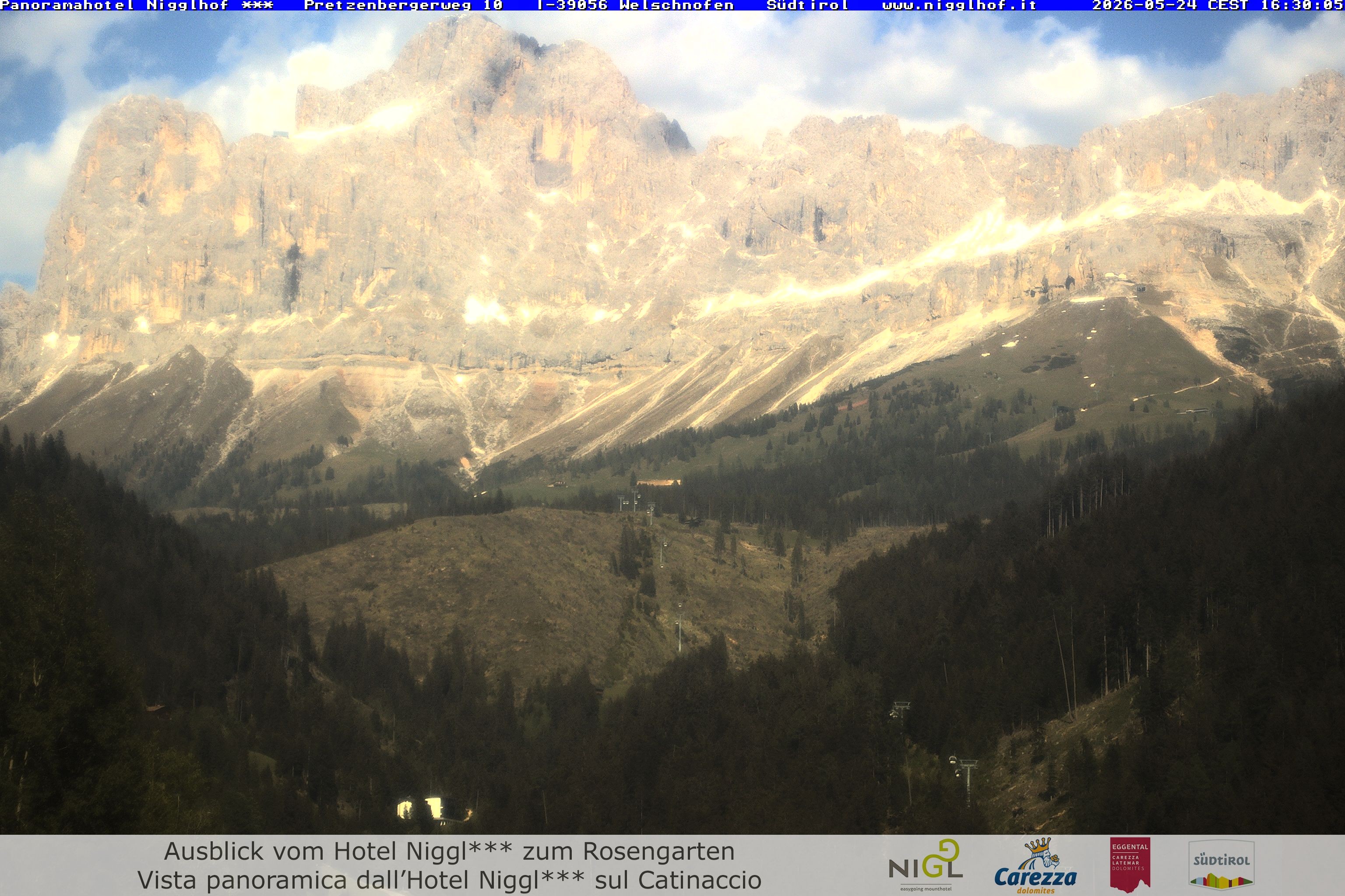 Archived image Webcam Welschnofen: Hotel Nigglhof