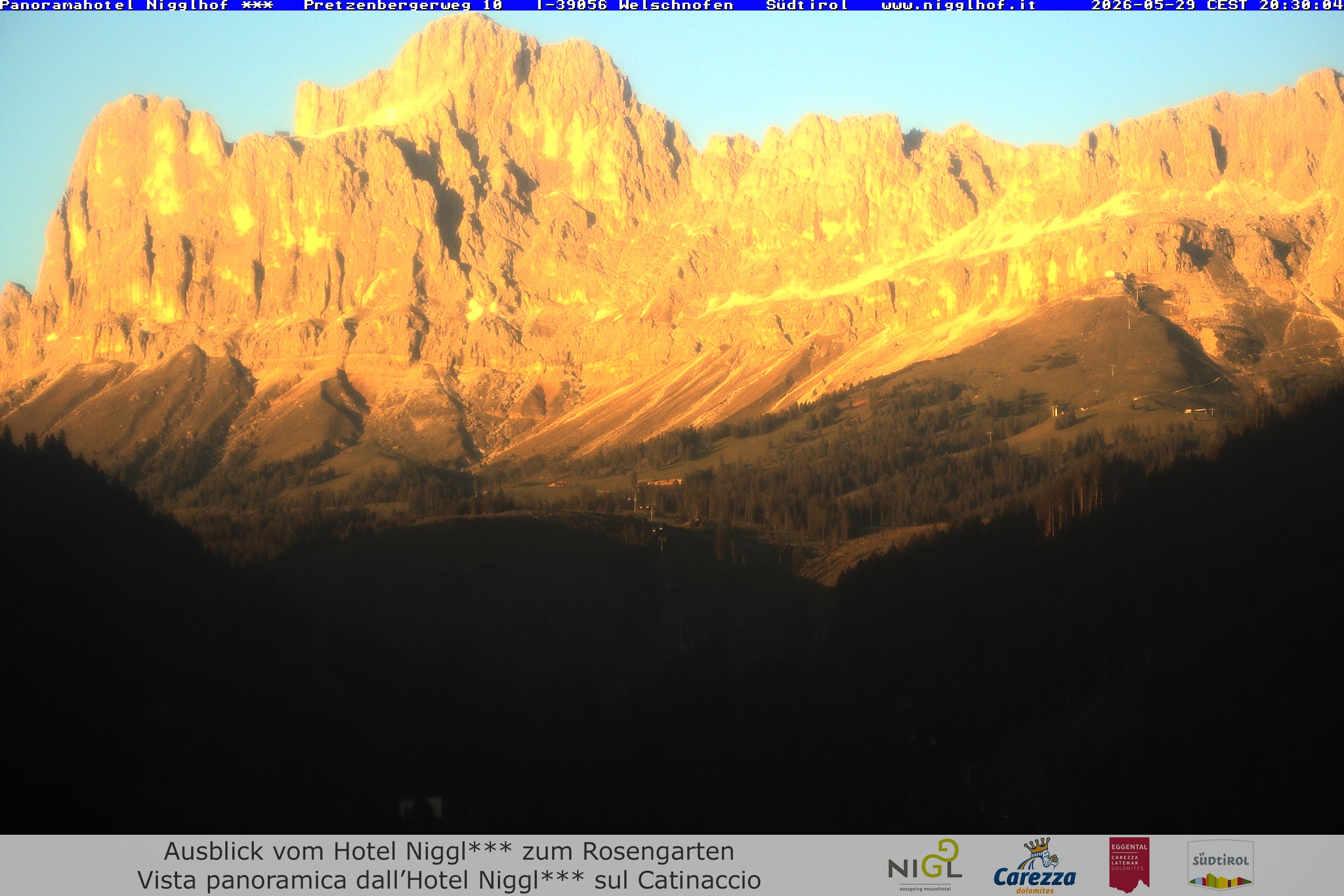 Archived image Webcam Welschnofen: Hotel Nigglhof