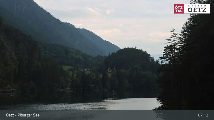 Archived image Webcam Lake Piburg (Ötztal valley)